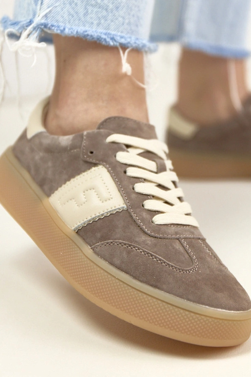 Dunkelbraune Leder-Sportschuhe mit...