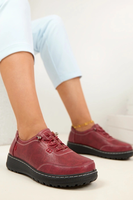 Rote Lochmuster Halbschuhe Solenne