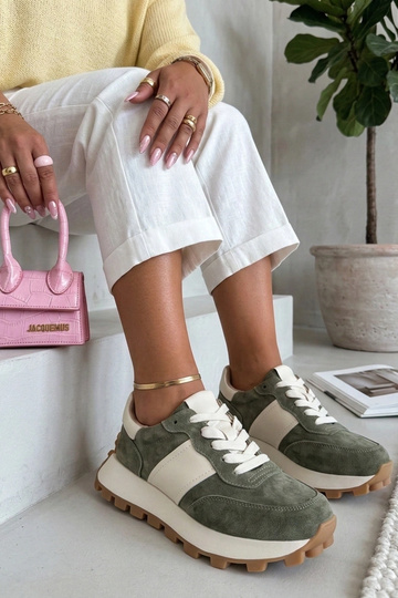 Grüne Leder-Schuhe mit...