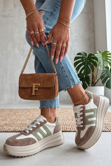 Beige Leder-Schuhe mit...