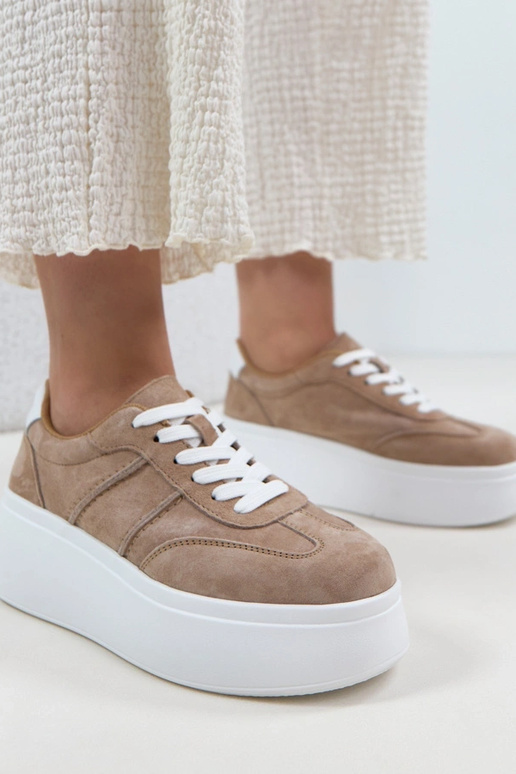 Beige Leder-Schuhe mit Plateau Cambell