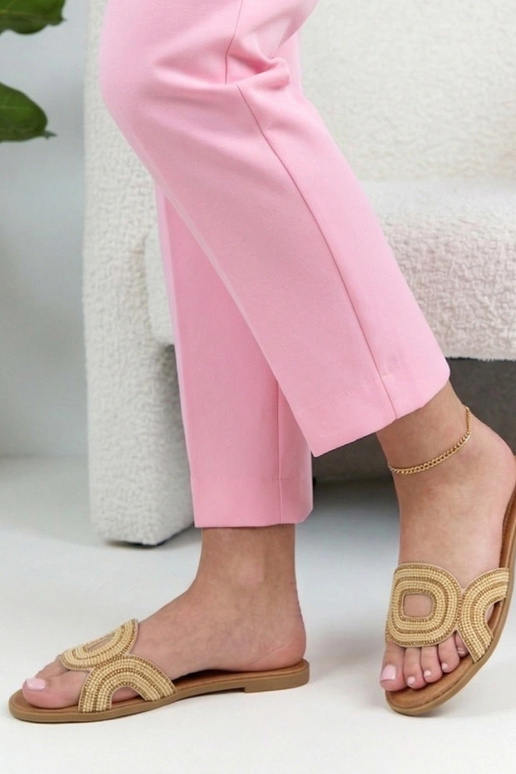 Sandfarbene Clogs mit Strasssteinen Olivia