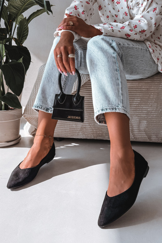 Ballerinas gleichschenkligaus Öko-INildlederu schZuarze Farbe Lelisa