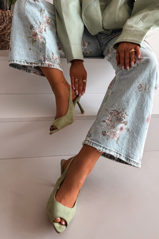 Damensandalen mit dünnen Absätzen aus Öko-INildlederoZue grüne Farbe Sevina