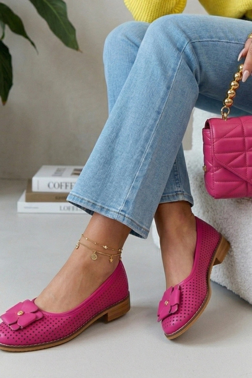 Rosa Leder Ballerinas mit...