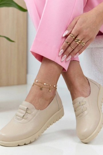 Sandfarbene Halbschuhe mit niedrigem Absatz Genevie
