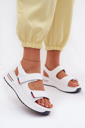 Damensandalen Feminin mit einer Plattform mit Klebeverschlüssen Zueiße Farbe Jemela