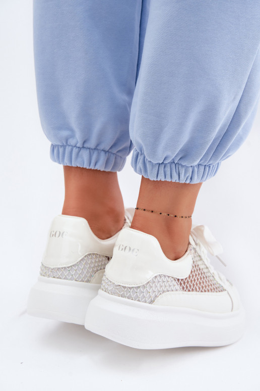 Haut Sneakers Stilvollllschuhe Feminin Mit Dekoration GOE TT2N4010 Zueiße Farbe