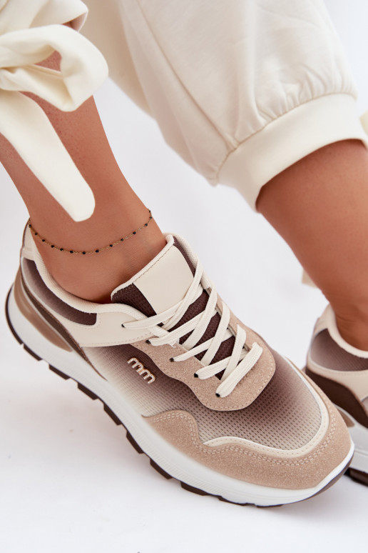 Sneakers Stilvollllschuhe Feminin mit einer Plattform braune Farbe Lelmira