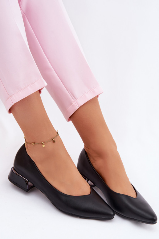 Ballerinas Auf niedrigem Absatz Vinceza 62280 schZuarze Farbe