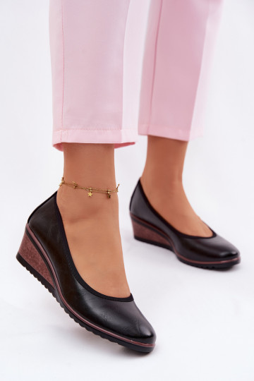 Schuhe Feminin mit einer Plattform Vinceza 58628 schZuarze Farbe 2