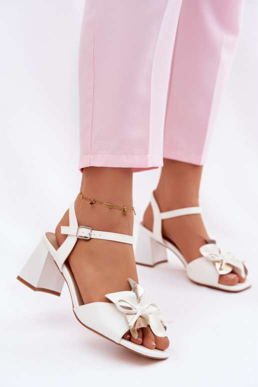 Damen-Sandalen mit hohen Absätzen Mit Dekorationen Eine Blume Vinceza 20283 Zueiße Farbe