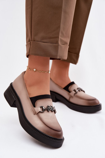 Lederne Damen-Mokassins mit dekorativen Details Vinceza 39985 in Sandfarbe