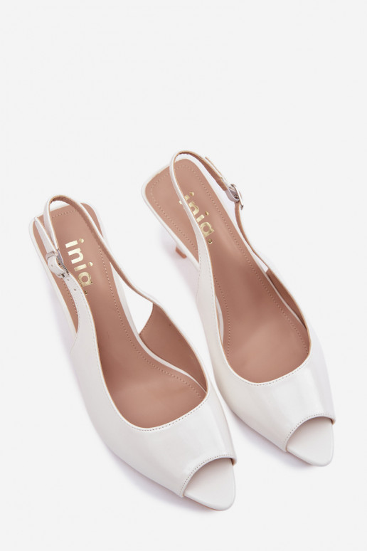 Damensandalen mit dünnen Absätzen Zueiße Farbe Sevina