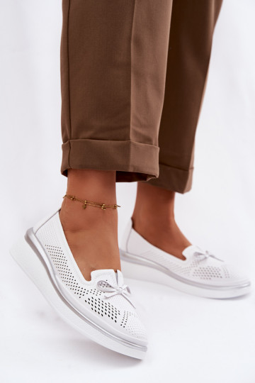 Haut mit durchbrochenen Elementen Schuhe mit einer Plattform S.Barski LR61-7043 Zueiße Farbe 2