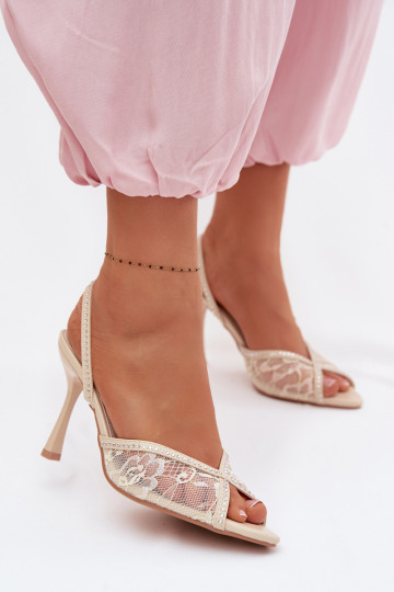 Damensandalen mit dünnen Absätzen mit Spitze I Zdobieniem Beige Melivelle 2