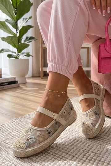 Beige Espadrilles mit...