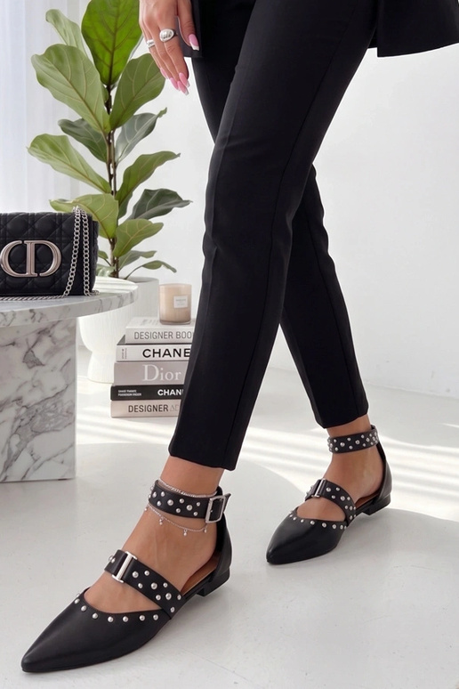 Schwarze Ballerinas mit Kristallen...