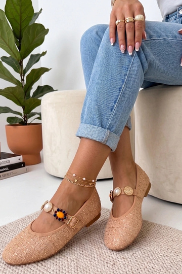 Sandfarbene Ballerinas mit... 2