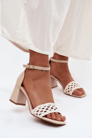 Damen-Sandalen mit hohen Absätzen Mit Zopf elfenbeinfarbe Felena 2