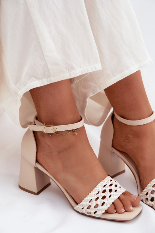 Damen-Sandalen mit hohen Absätzen Mit Zopf elfenbeinfarbe Felena