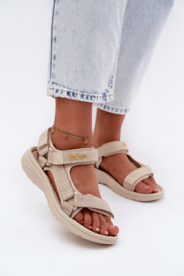Sandfarbene Damen-Sandalen Lee Cooper LCIN-26-34-4431L 2