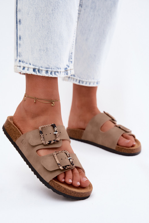 Khaki Damen-Slipper mit Schnallen Lee Cooper LCIN-26-35-4451L