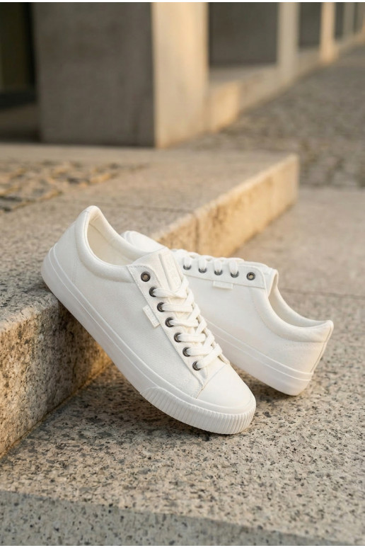 Herren niedrige Freizeitschuhe weiße Farbe