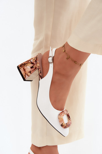 Weiße Damen-High Heels mit dekorativer Schnalle Vinceza 62289 2