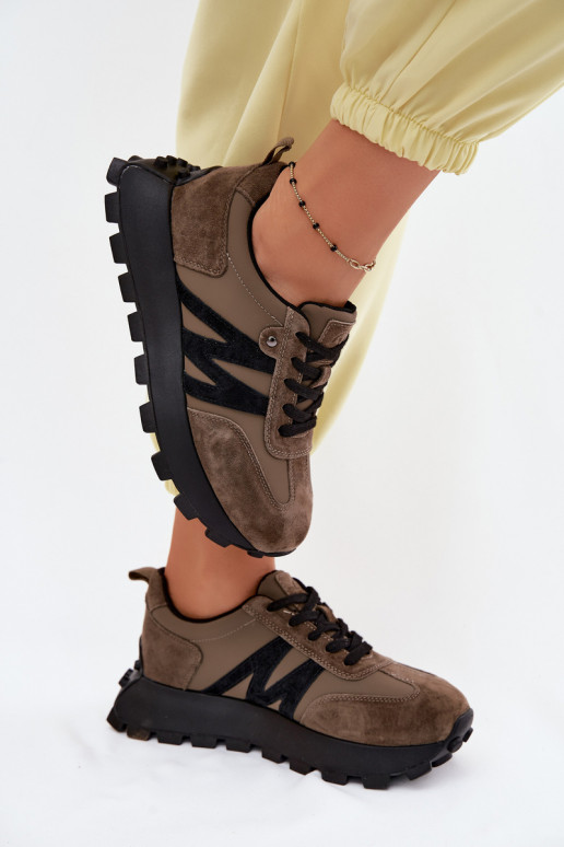 Haut aus INildleder Sneakers Stilvollllschuhe Feminin mit einer Plattform Vinceza 41520 Khaki-Farbe-Farbe
