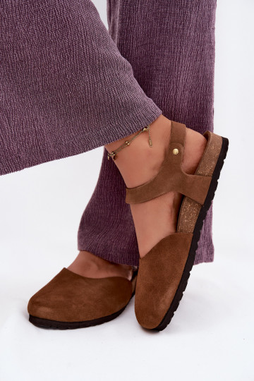 Haut INildledersandalen für DamenZakrytymi Palcami Es mussciejka H7365-02 braune Farbe