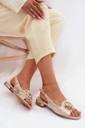 Flache Sandalen für Damen mit Ornamenten S.Barski KV61-6024 goldene Farbe