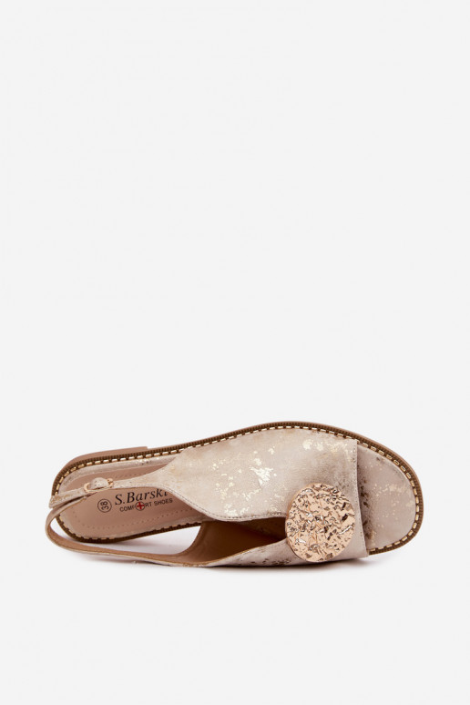 Damen-Sandalen mit breiten Absätzen und Ornamenten S.Barski KV61-6035 goldfarben