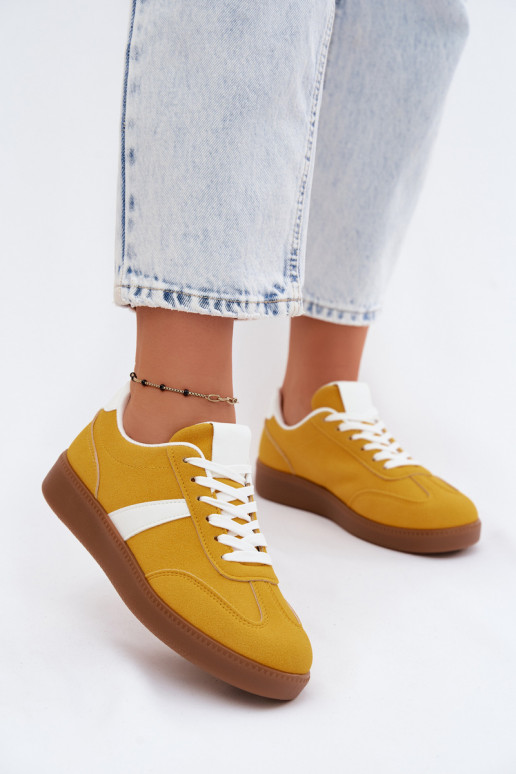 Sneaker mit Kunstveloursleder-Imitation in Gelb Calira