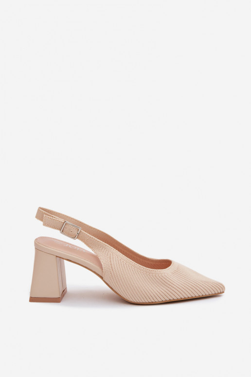 Sandfarbene Sandalen mit Absätzen Elissea