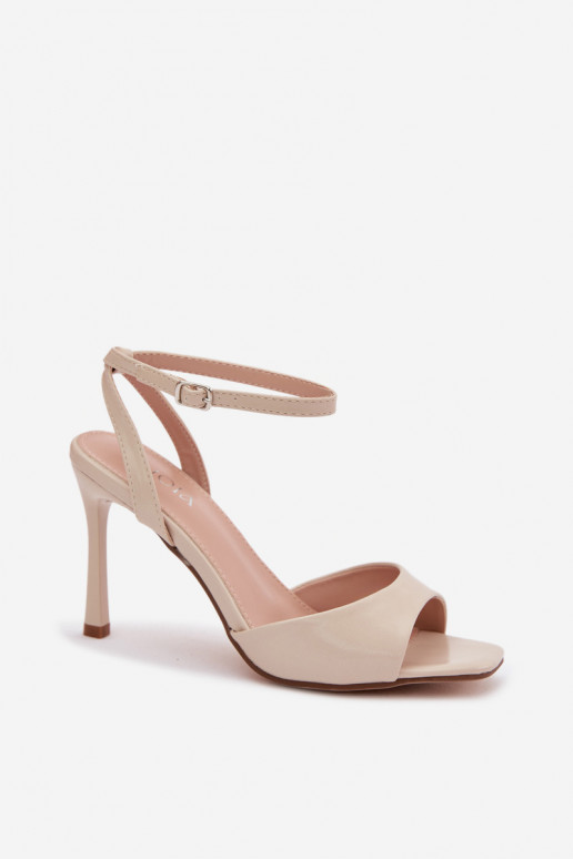 Damensandalen mit dünnen AbsätzenImitacji Skóry Beige Olissey