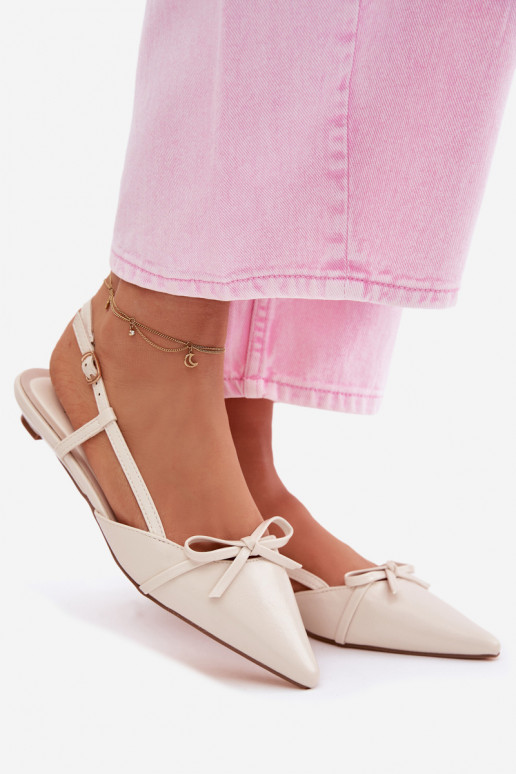 DamensandalenImitacji Skóry Auf niedrigem Absatz elfenbeinfarbe Jelmera