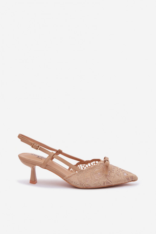 Beige Schnürsandalen mit Schleifen am Absatz Tai turiribelle