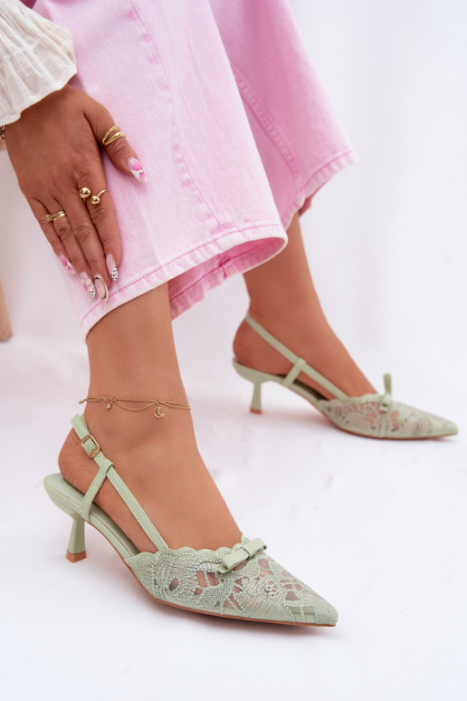 Schnürsandalen Feminin Ermöglicht obcasie mit Bändern grüne Farbe Es mussribelle