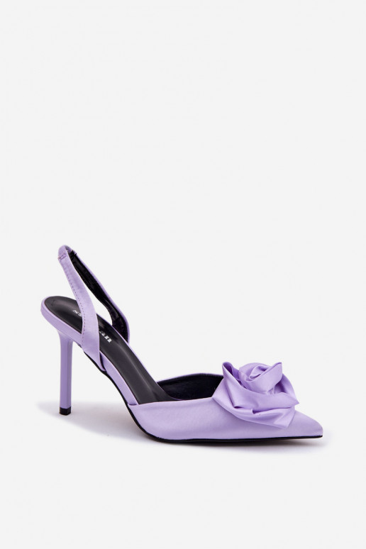Damensandalen mit dünnen AbsätzenSatynoZuym INykończeniem Violette Farbe Irina