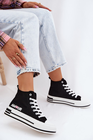 Freizeitschuhe Groß mit einer Plattform schZuarze Farbe Liline