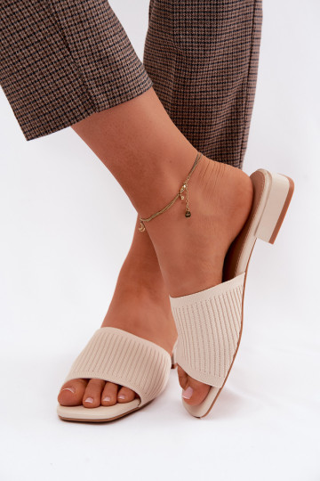  Damenhausschuhe mit breiten Absätzen elfenbeinfarbe Belissea 2