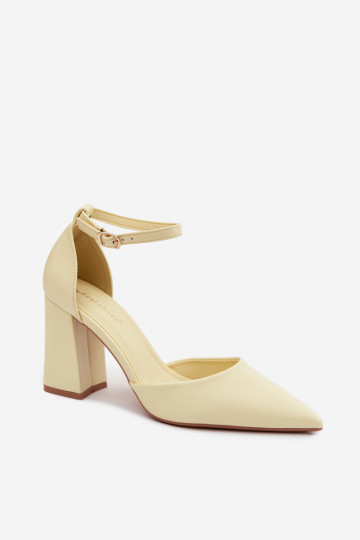 Schuhe mit AbsätzenImitacji Skóry gelbe Farbe Selvra 2