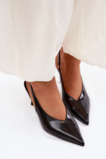 Lackierte High Heels aus schwarzem Kunstleder Norvra
