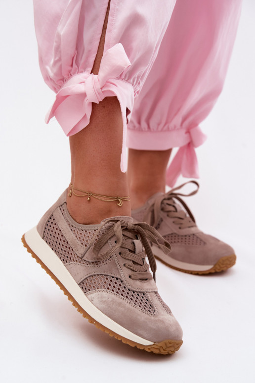 mit durchbrochenen Elementen Sneakers Stilvollllschuhe Feminin aus INildleder Beige Gelina