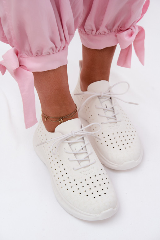 Durchbrochene Schuhe Sportlicher Stil Sneakers Stilvollllschuhe Feminin Zueiße Farbe Heressa