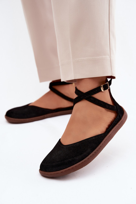 Faux-Suede Damen Ballerinas mit Riemchen in schwarzer Ausführung Zazoo 320