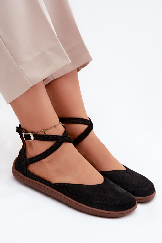 Faux-Suede Damen Ballerinas mit Riemchen in schwarzer Ausführung Zazoo 320
