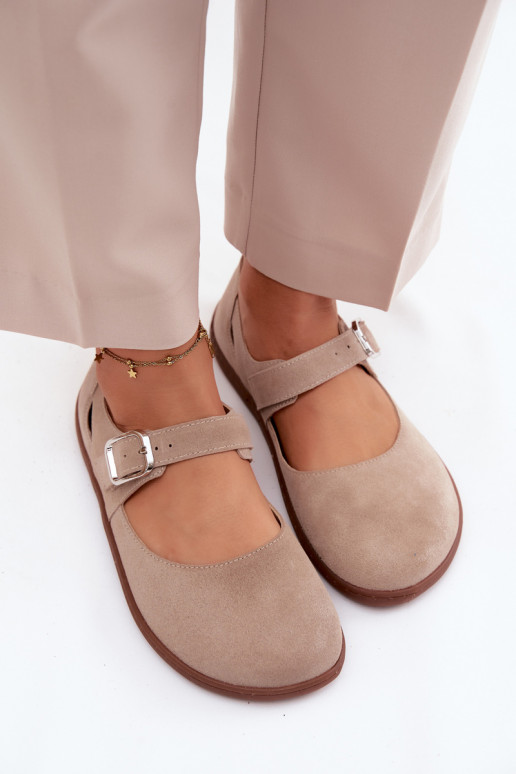 Faux-Suede Ballerinas mit Riemchen in sandfarbener Ausführung Zazoo N1319