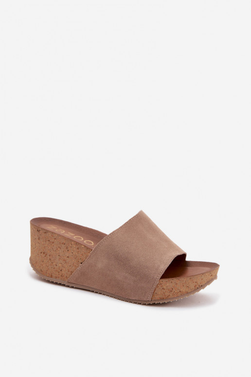 Faux-Suede Damen Hausschuhe auf Korksohle in sandfarbener Ausführung Zazoo 40311